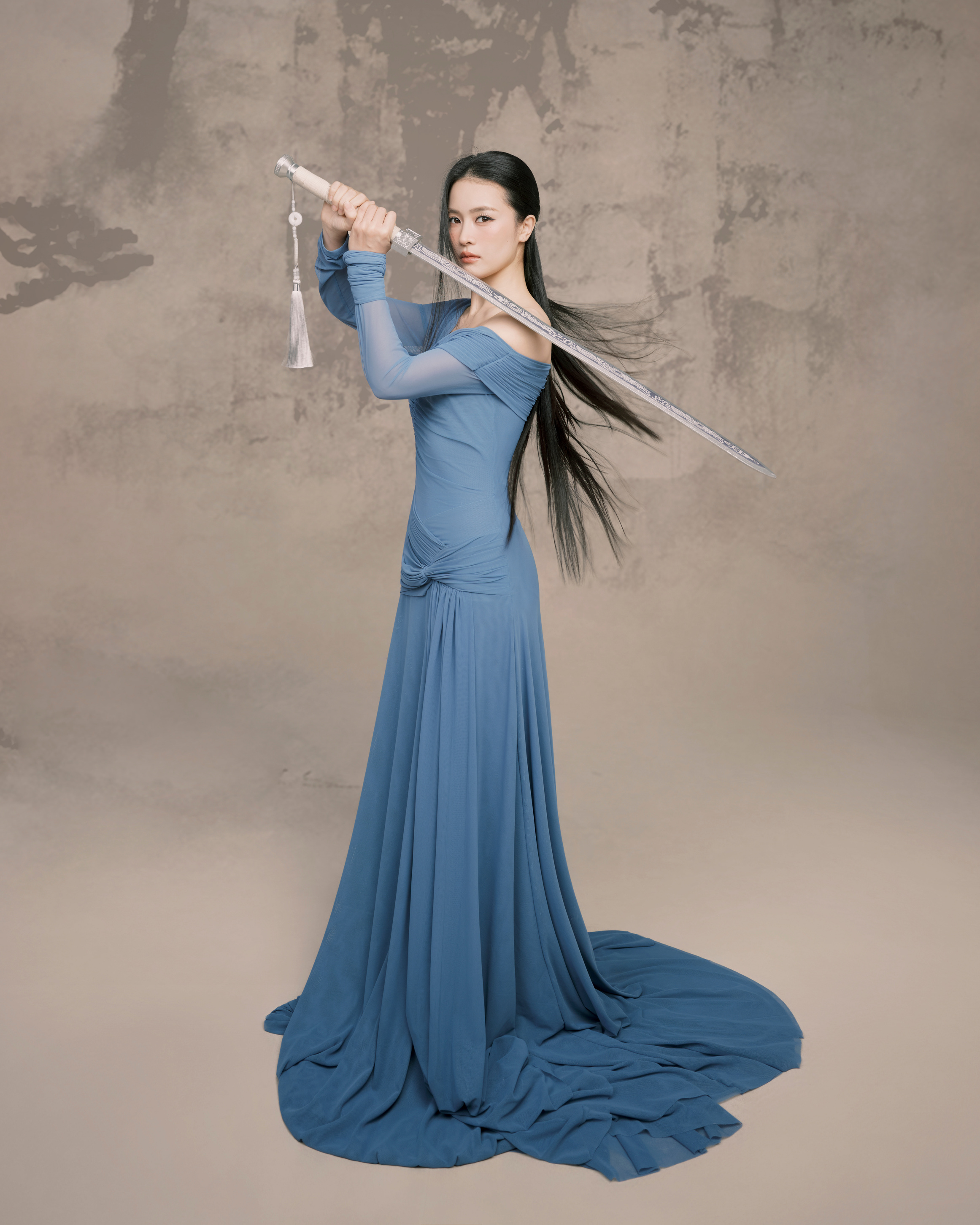 Trần Thiên Tú — Dramatic portrait